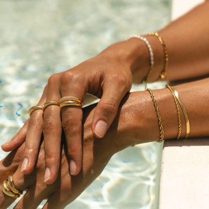 "Day & Night" Ring Set