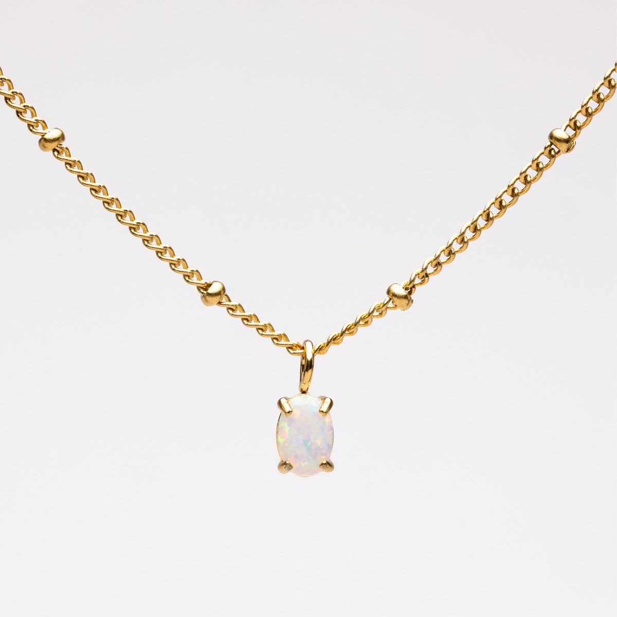 Collar de ópalo